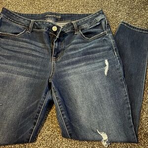 Maurices Jeans - size L - 10.5 inch rise. Stretchy denim
